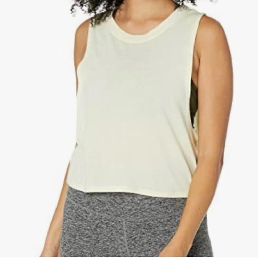 NWT! ALO Yoga Heatwave Cropped Muscle Tank Top Citrine Yellow Size Small